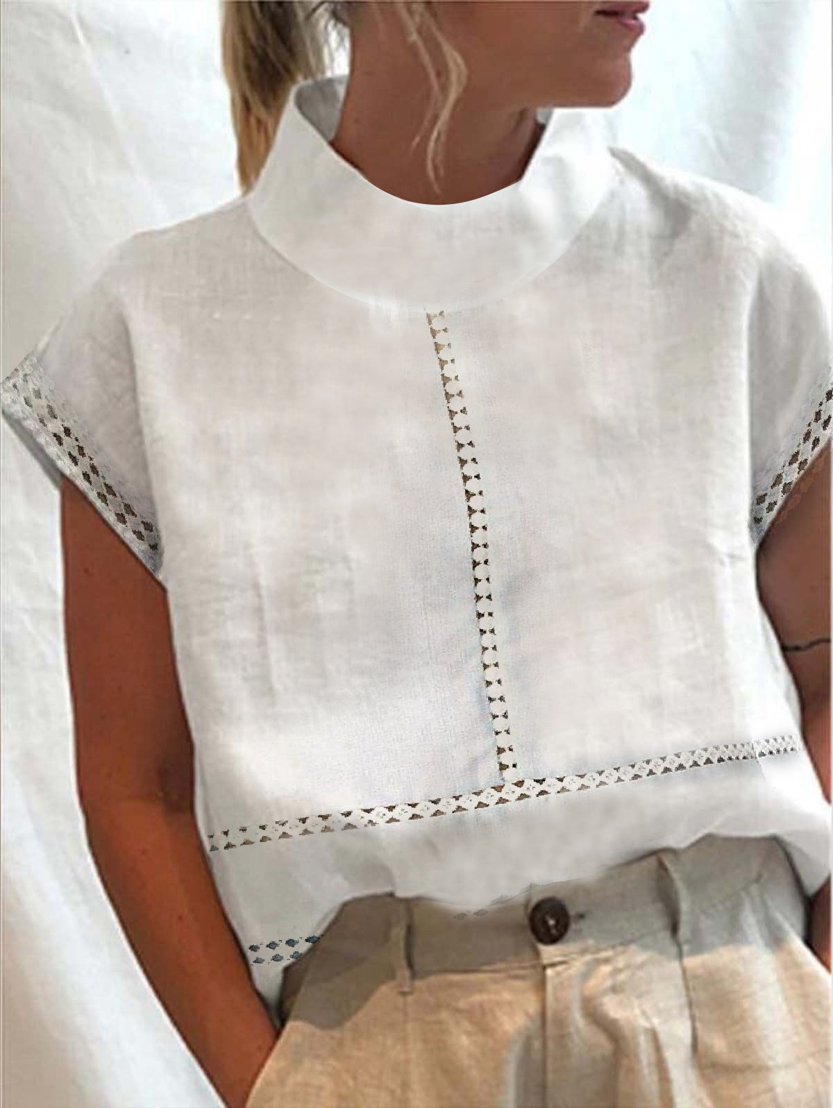 Elegantly Styled Blouse for Everyday Wear