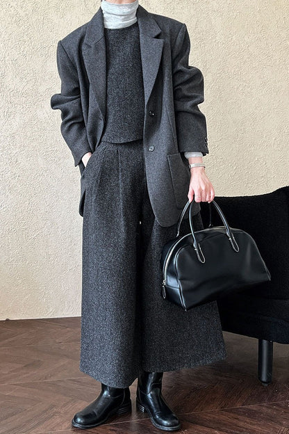 Gracefully Styled Garment for Any Occasion