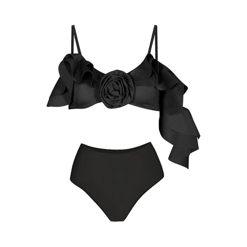 Effortlessly Elegant Bikini with a Timeless Design