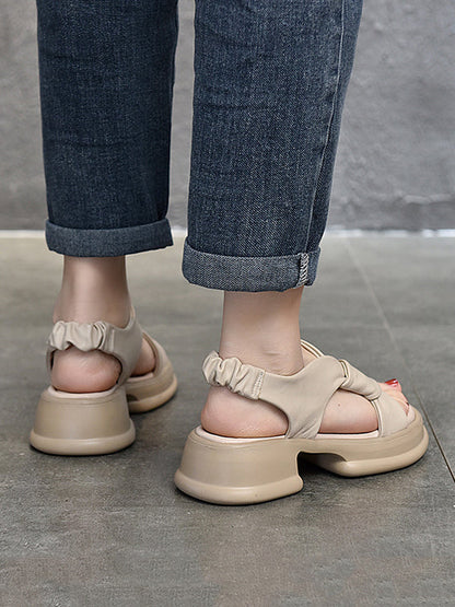 Elegantly Styled Sandals for Everyday Wear