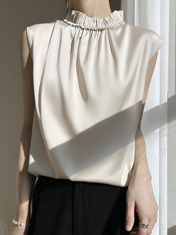 A Vintage Style Top with Delicate Timeless Details