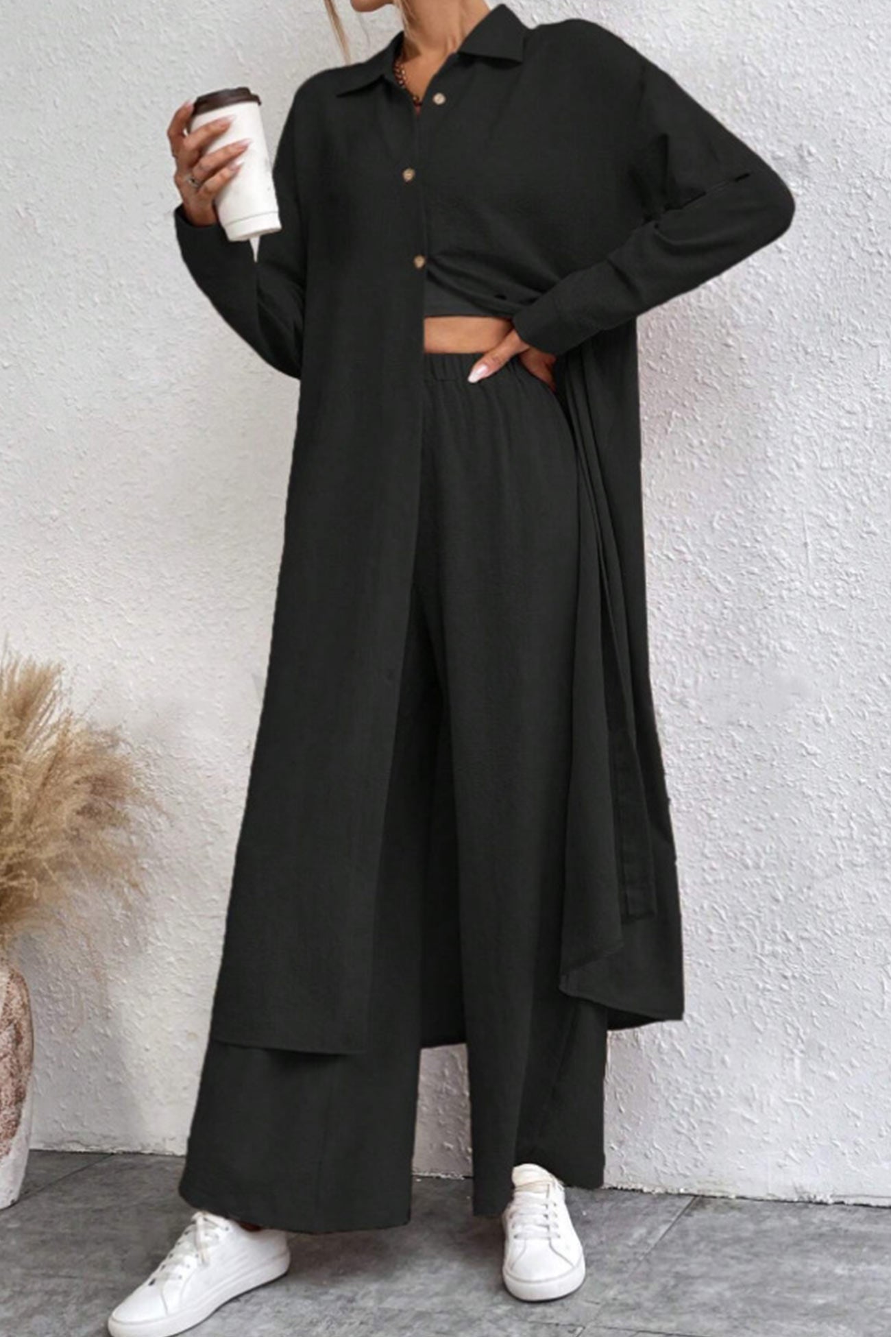 Classic Vintage Pants with a Flattering Fit