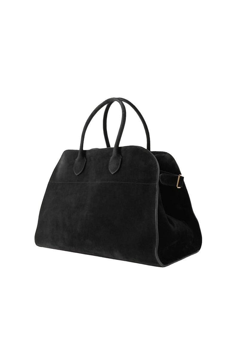 Beautifully Finished Bag in a Timeless Design