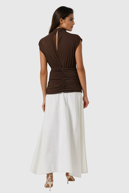 Polished Dress with an Effortless Classic Look