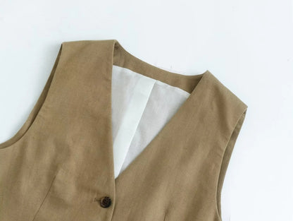 Classic Vintage Garment with a Flattering Fit