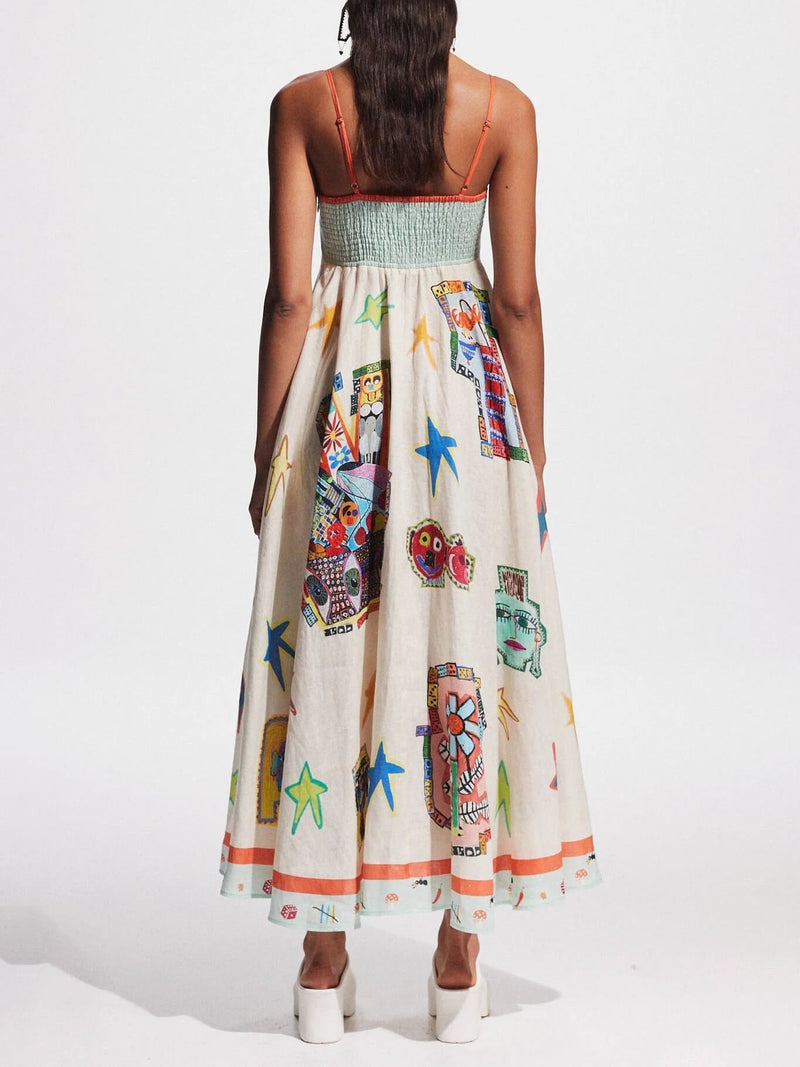 Effortlessly Elegant Dress with a Timeless Design