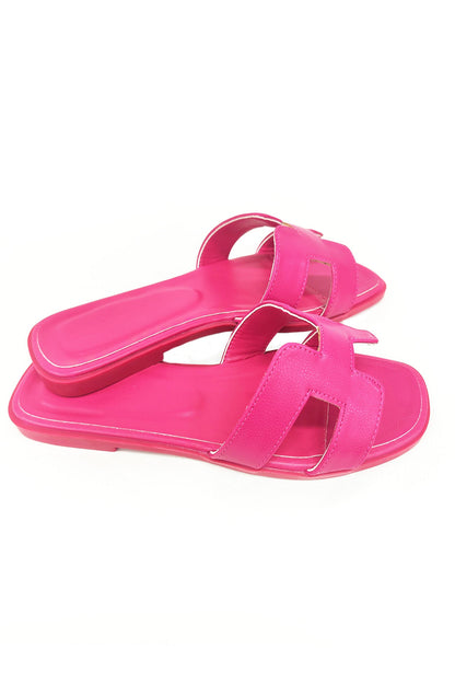 Elegantly Styled Sandals for Everyday Wear