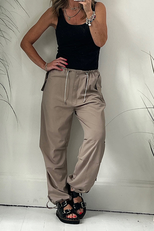 Elegantly Styled Pants for Everyday Wear