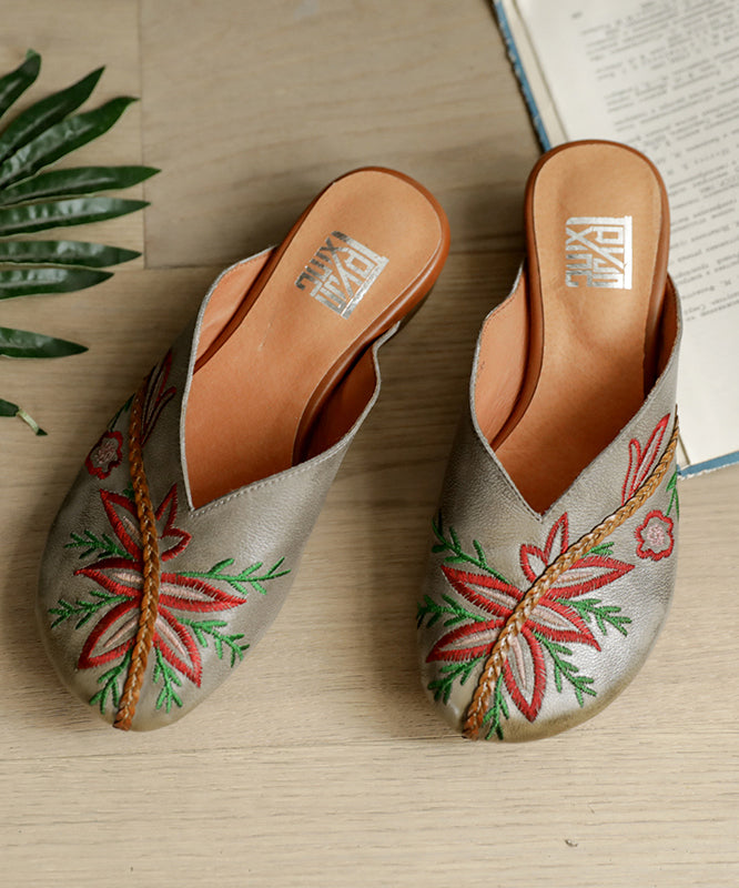 Elegantly Styled Sandals for Everyday Wear