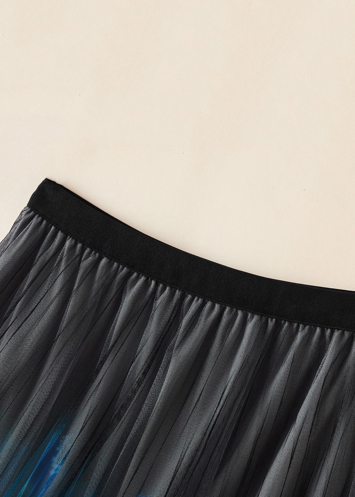 Sophisticated Garment with a Clean Classic Look