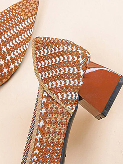 Effortlessly Elegant Shoes with a Timeless Design