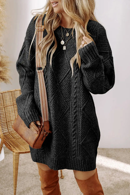 Effortlessly Elegant Sweater with a Timeless Design