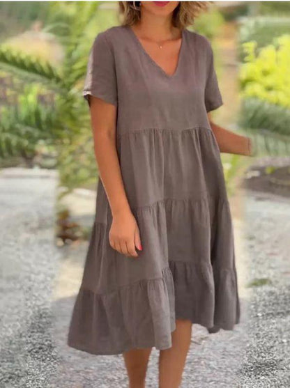 Classic Vintage Dress with a Flattering Fit