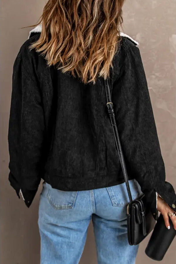 Elegantly Styled Jacket for Everyday Wear