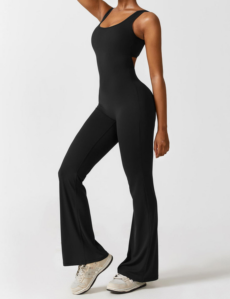 Sophisticated Garment with a Clean Classic Look