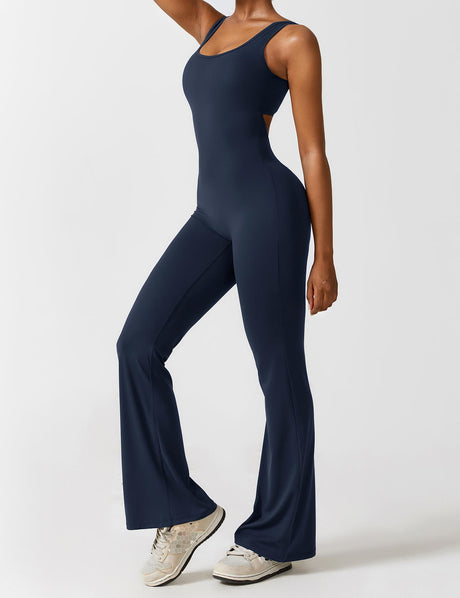 Sophisticated Garment with a Clean Classic Look