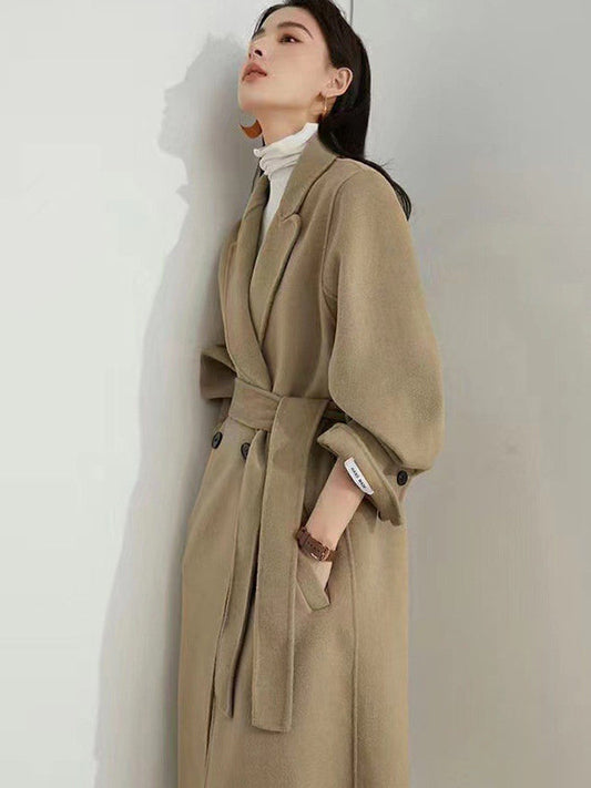 Classic Vintage Coat with a Flattering Fit