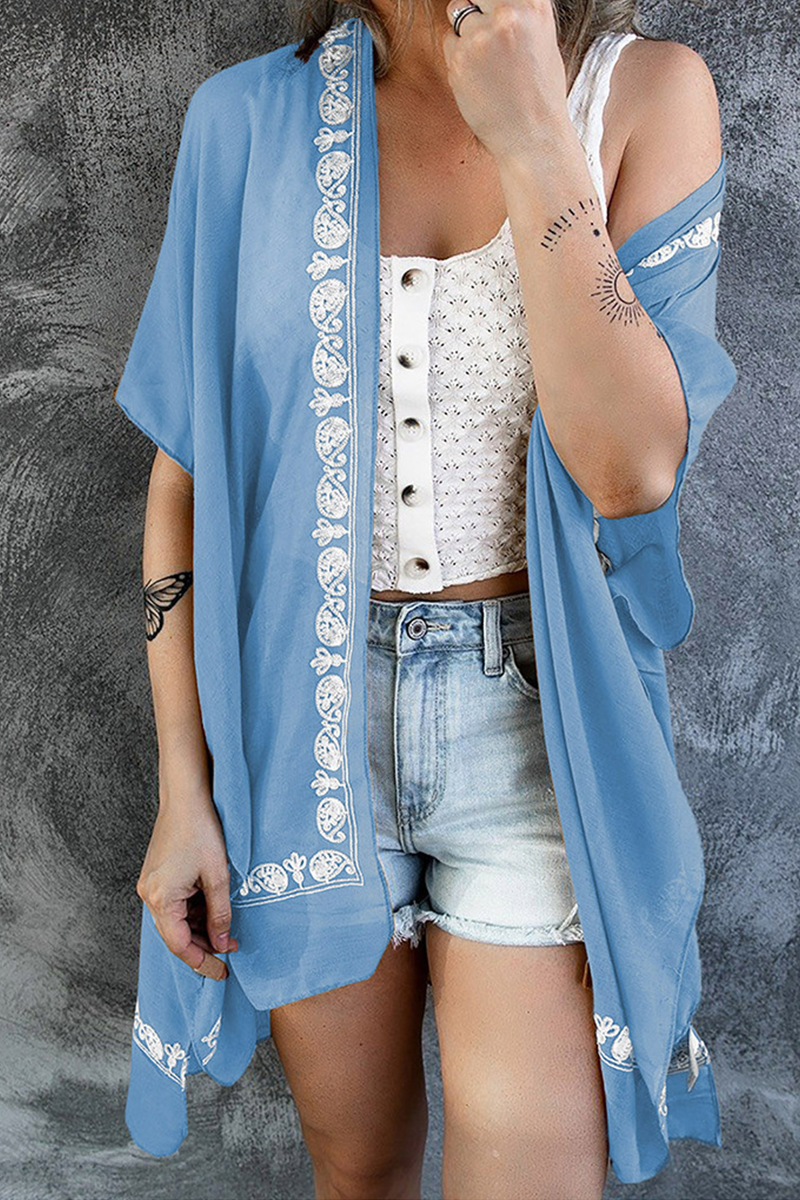 Beautifully Finished Cardigan in a Timeless Design