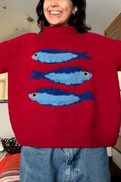 Well Tailored Sweater with a Graceful Silhouette