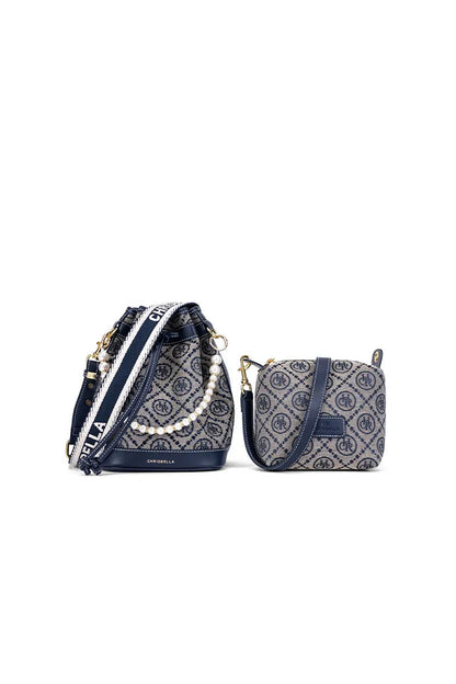 Beautifully Finished Bag in a Timeless Design