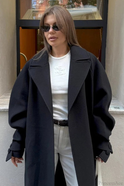 Beautifully Crafted Coat in a Classic Style