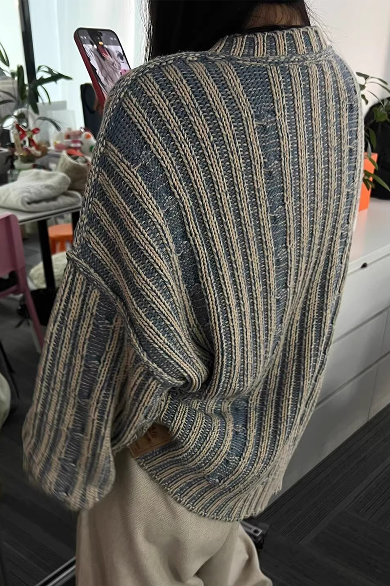Gracefully Styled Sweater for Any Occasion