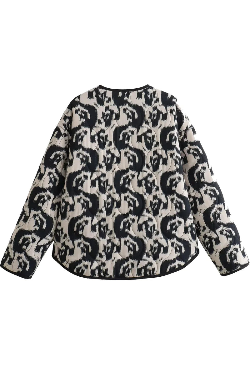 Beautifully Finished Garment in a Timeless Design