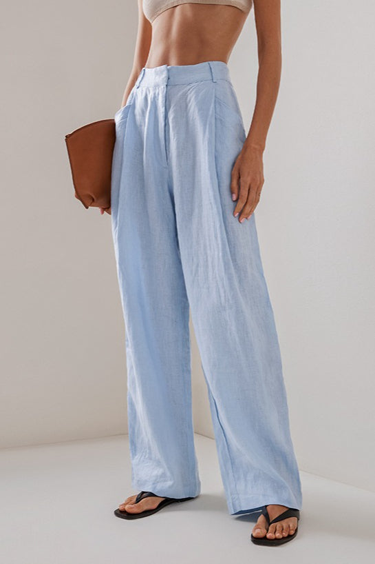 Beautifully Finished Pants in a Timeless Design