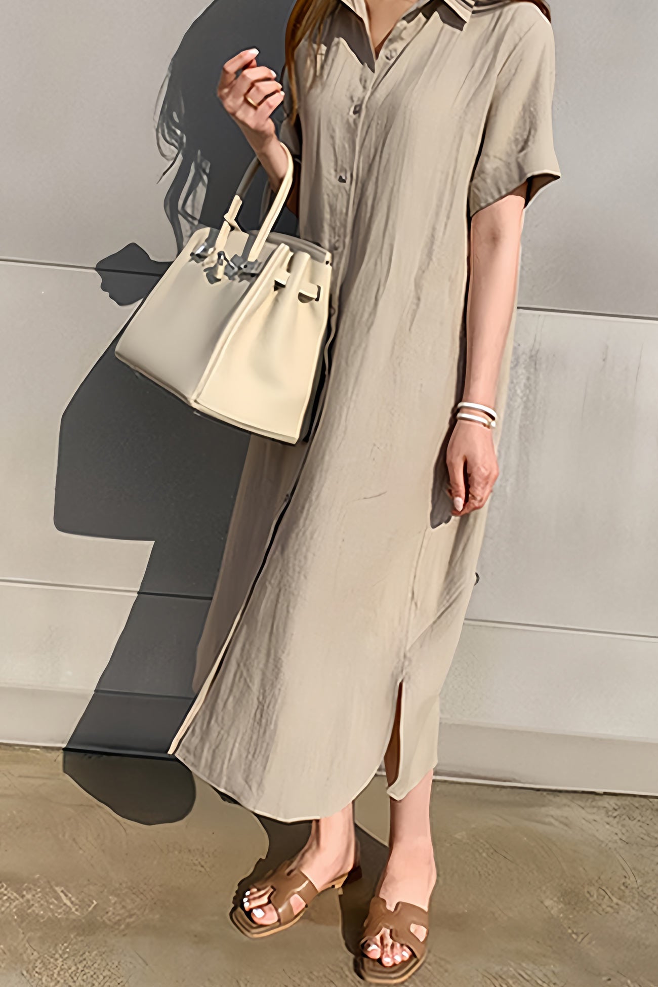 Effortlessly Elegant Dress with a Timeless Design