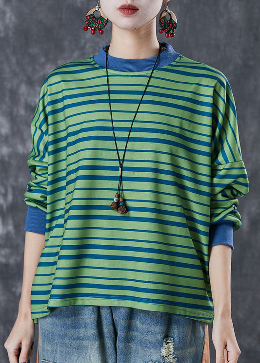Well Tailored Shirt with a Graceful Silhouette