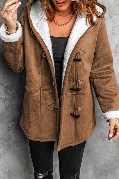 Effortlessly Elegant Coat with a Timeless Design
