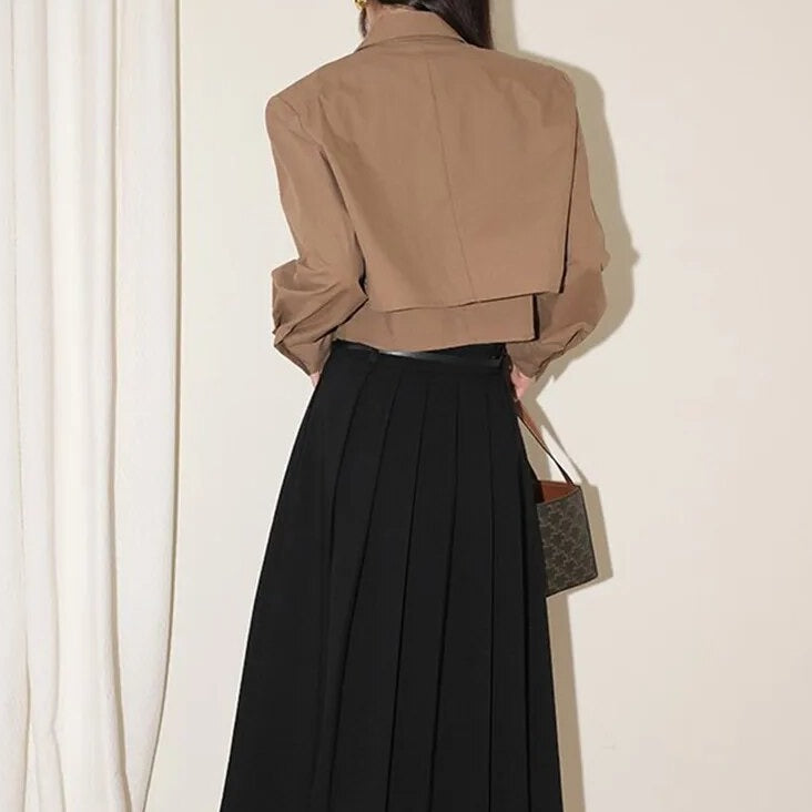 Well Tailored Shirt with a Graceful Silhouette