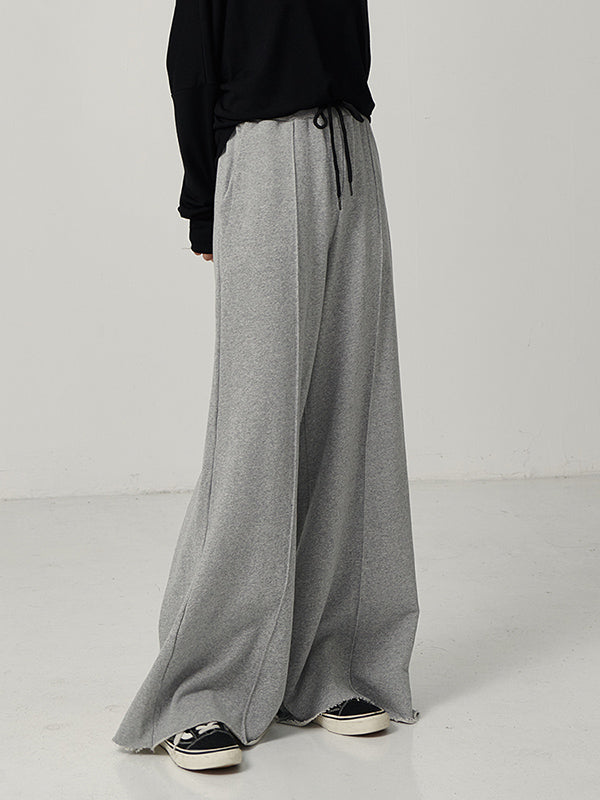 Well Tailored Pants with a Graceful Silhouette