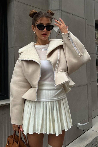 Classic Vintage & Enduringly Stylish Coat