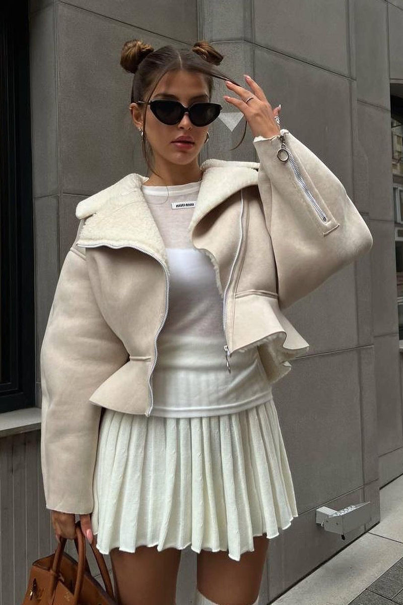 Classic Vintage & Enduringly Stylish Coat