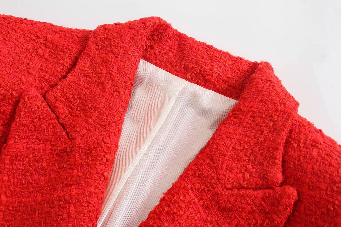 Gracefully Styled Garment for Any Occasion