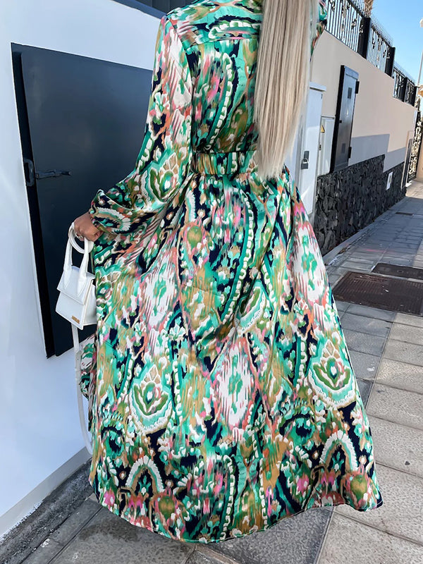 Classic Vintage & Enduringly Stylish Dress