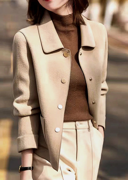 Classic Vintage Coat with a Flattering Fit