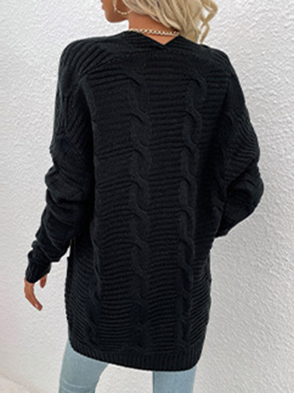 Well Tailored Cardigan with a Graceful Silhouette