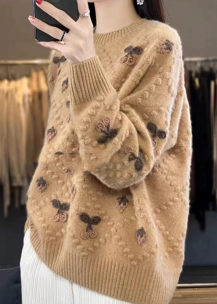 Beautifully Finished Sweater in a Timeless Design