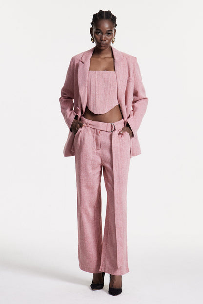 Beautifully Finished Pants in a Timeless Design