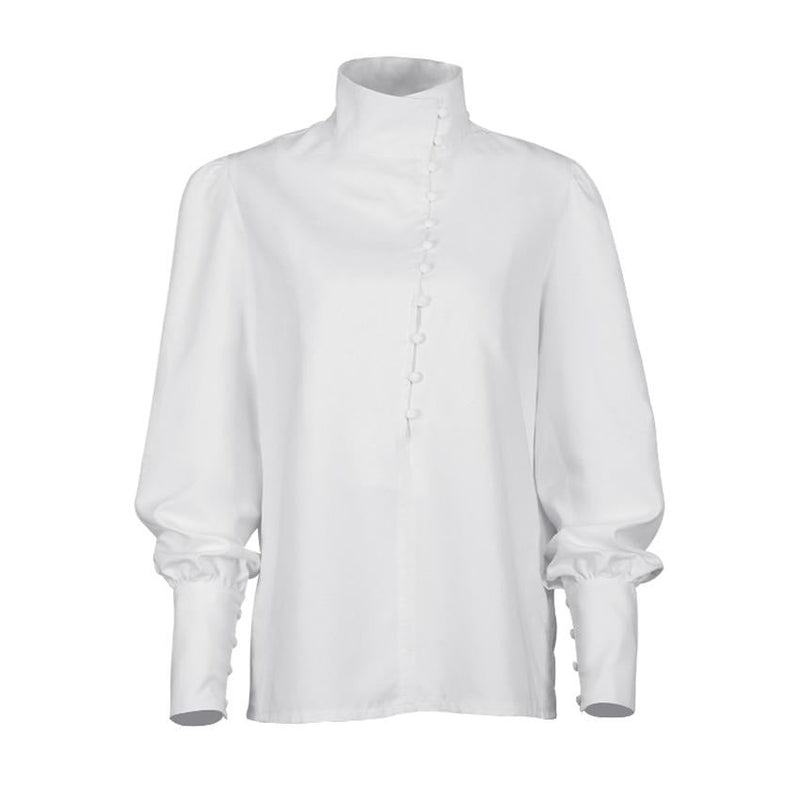Effortlessly Elegant Blouse with a Timeless Design