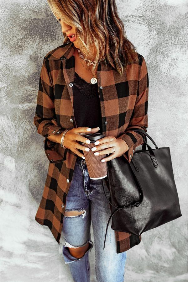 Classic Vintage Shirt with a Flattering Fit