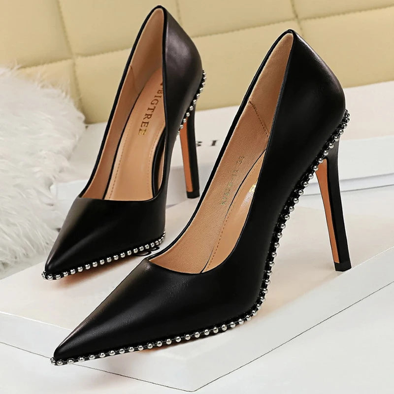Polished Shoes with an Effortless Classic Look