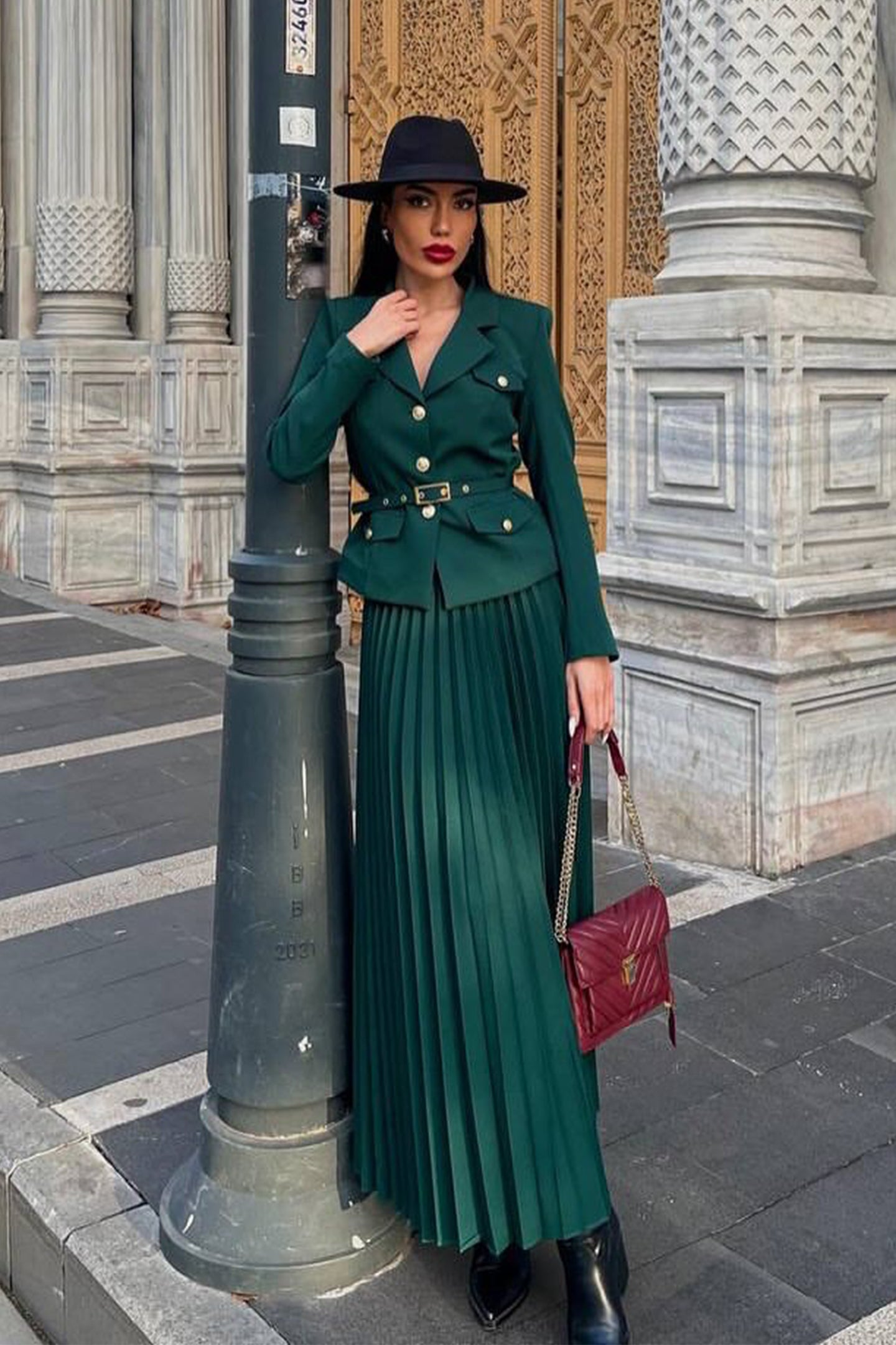 Sophisticated Garment with a Clean Classic Look