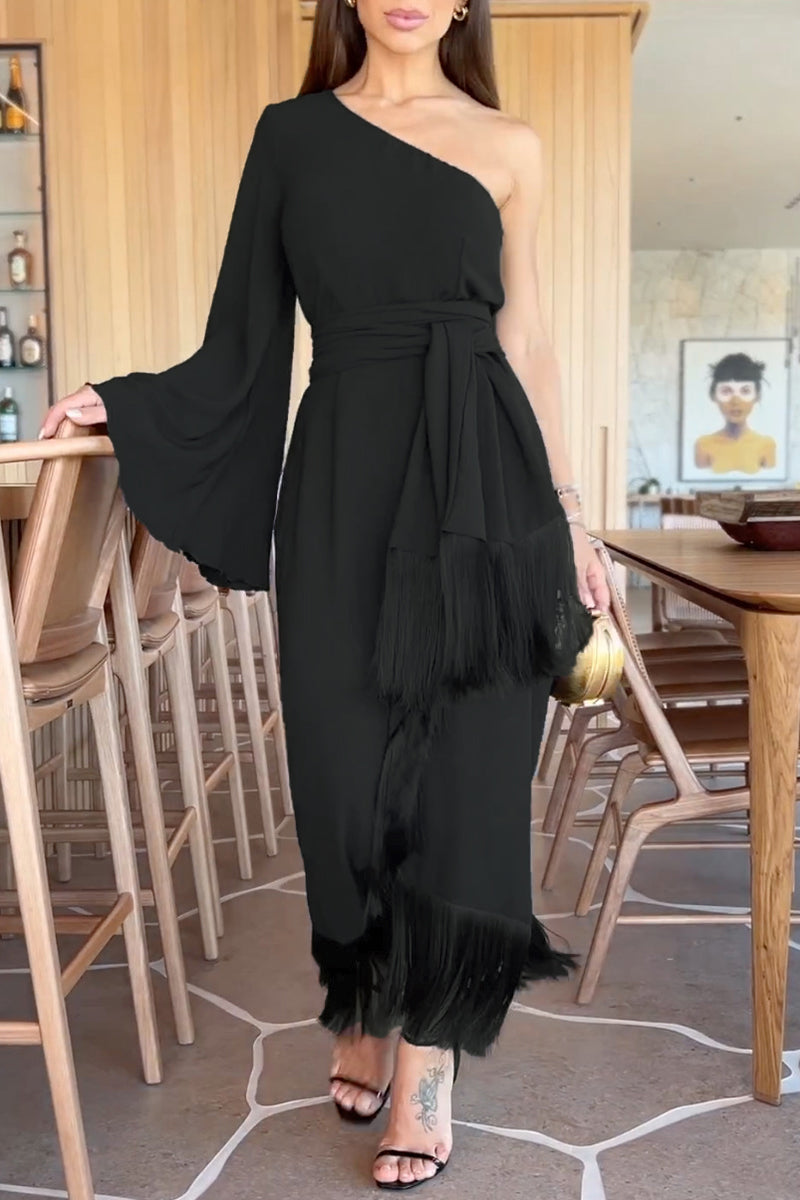 Sophisticated Dress with a Clean Classic Look