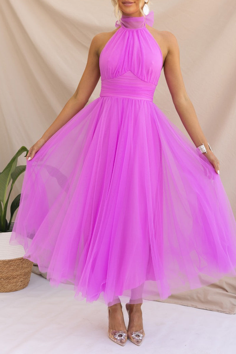 Sophisticated Dress with a Clean Classic Look
