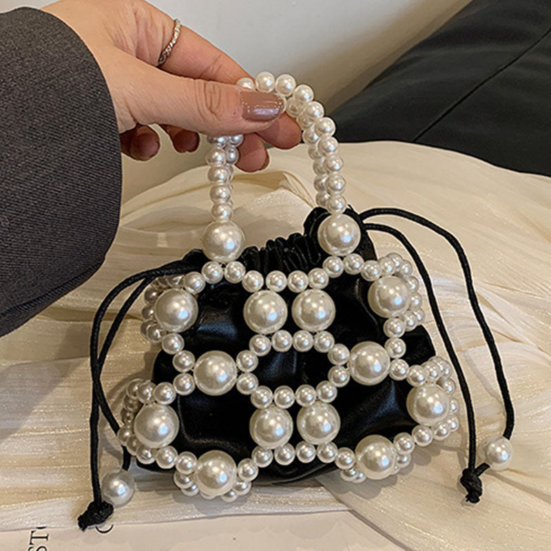 Effortlessly Elegant Bag with a Timeless Design