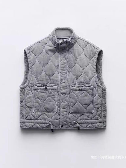 Well Tailored Garment with a Graceful Silhouette