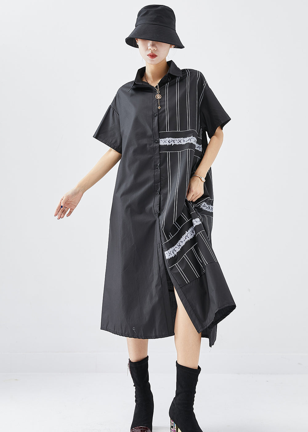 Gracefully Styled Dress for Any Occasion